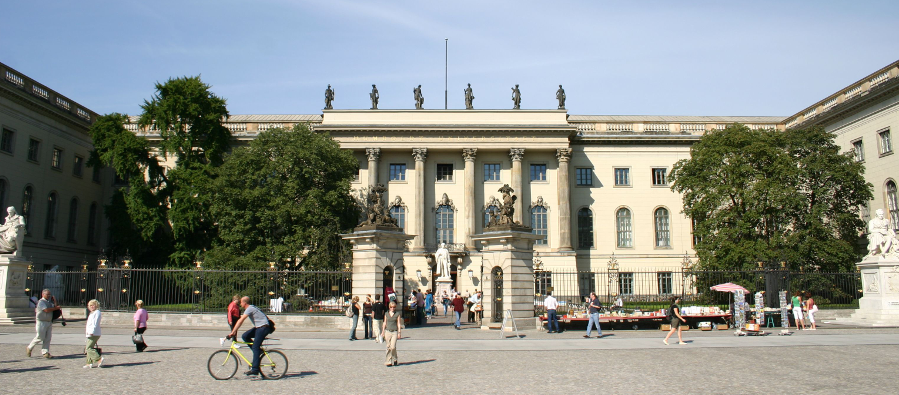 Decorative photo of the main building of Humboldt-Universität zu Berlin