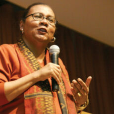 Photo of bell hooks, pioneer of black feminism